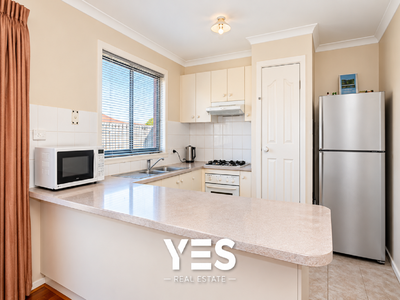 4 Nyah Place, Cranbourne West