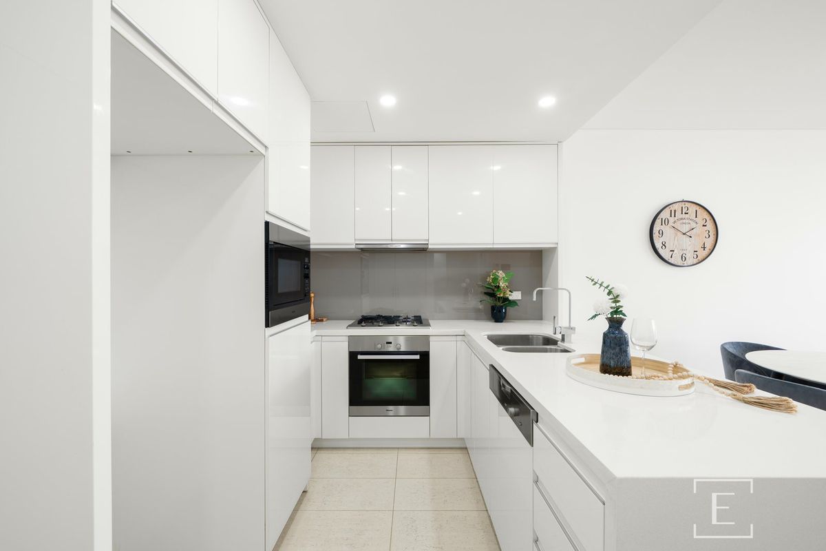 306 / 5 Nina Gray Avenue, Rhodes