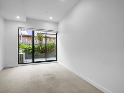 5 / 405 Neerim Road, Carnegie