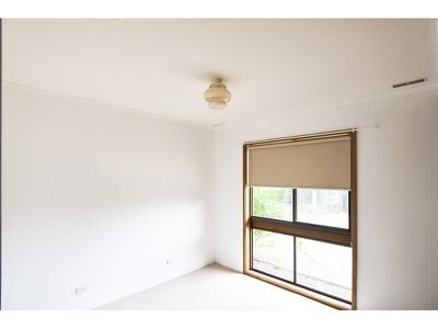 4 Oak Court, Horsham