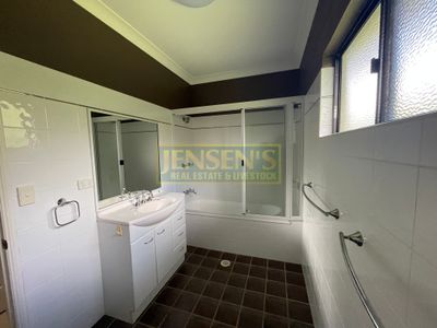 197 Bluff Road, Millchester