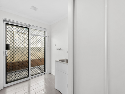 7 Muscari Close, Seville Grove