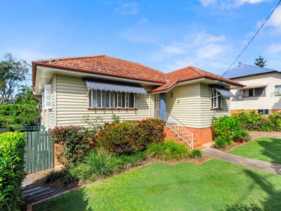 10 PAULINE STREET, Tarragindi