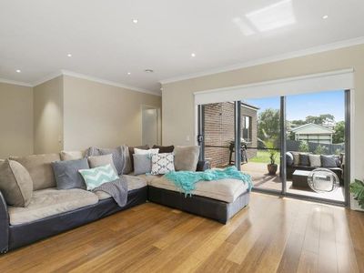 8 Lapin Grove, Wandana Heights