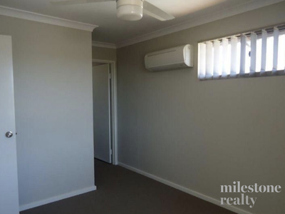 4 / 25 Pilkena Street, Tom Price