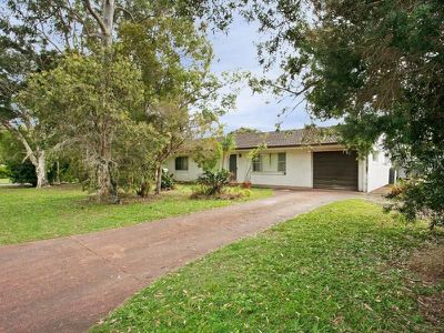 2 Pine Avenue, Tewantin