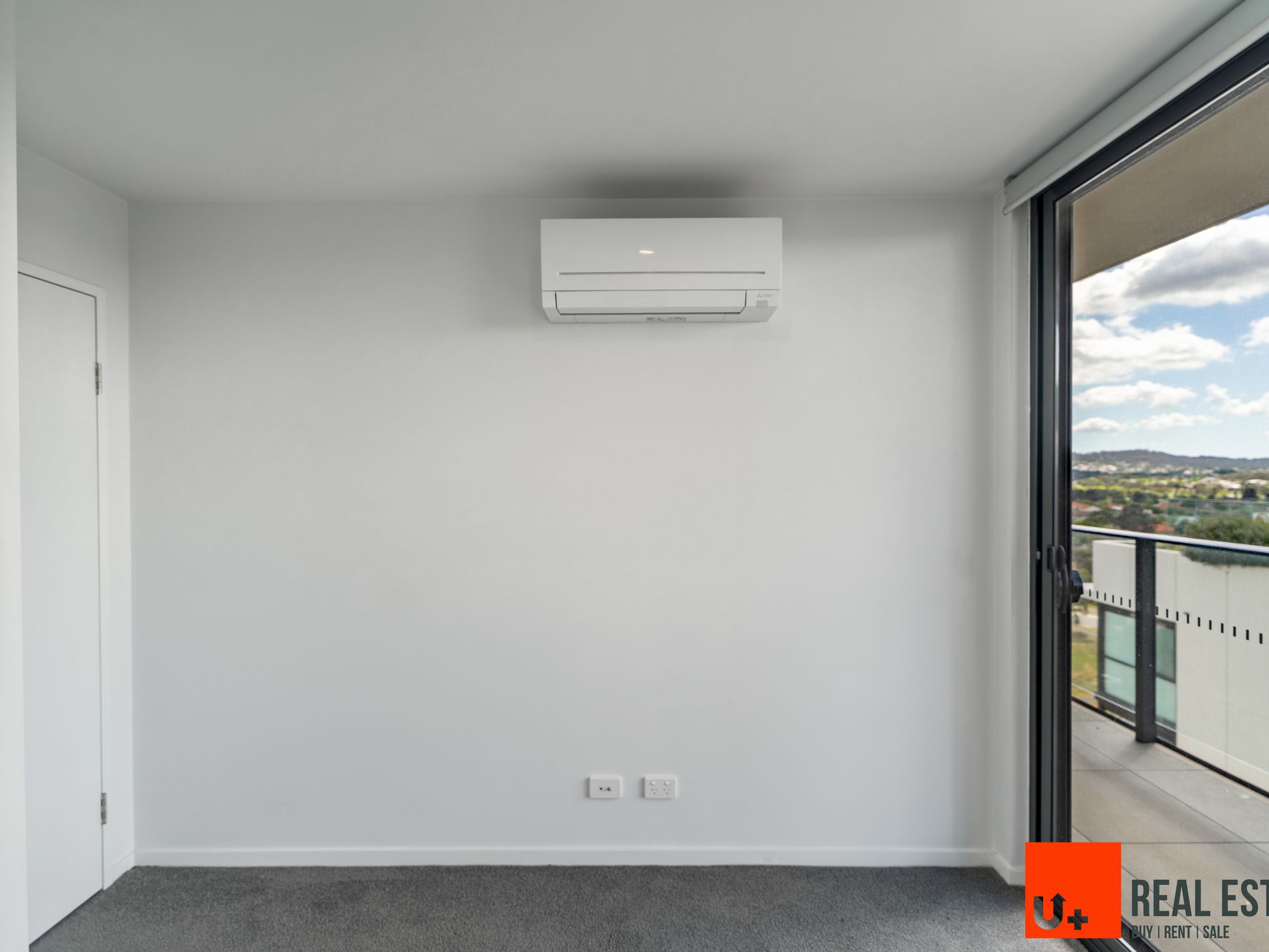 711 / 90 Swain St, Gungahlin