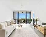 5609 / 5 Harbour Side Court, Biggera Waters