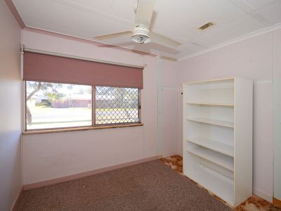 8 Preston Street, Point Vernon