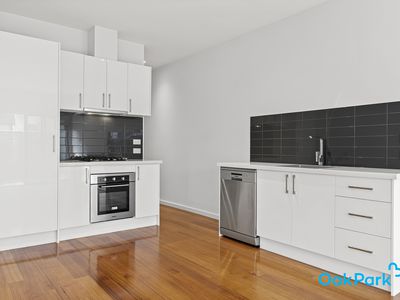 2 / 98 Snell Grove, Oak Park