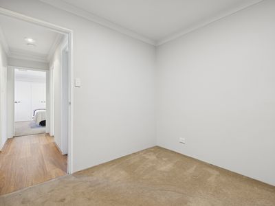 2 / 106 Royal Street, Tuart Hill