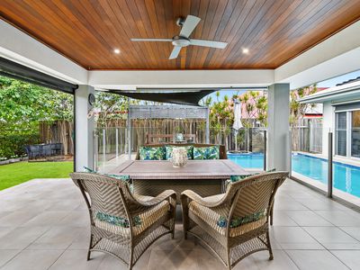 5 Hackney court, Upper Coomera