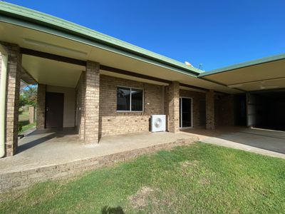 8 Picnic Street, Pialba