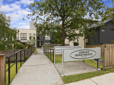 l1 13 / 315 Huntingdale Road, Chadstone
