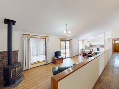7 Hamilton Close, Dubbo