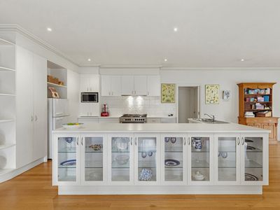 12-14 Wattle Drive, Heathcote