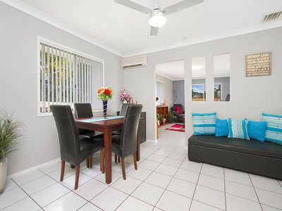 29 Woodlands Drive, Rochedale South