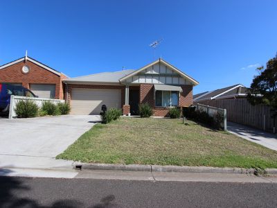 1 / 29 Leila Crescent, Bell Post Hill