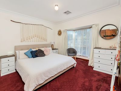 2 Hill Court, Williamstown