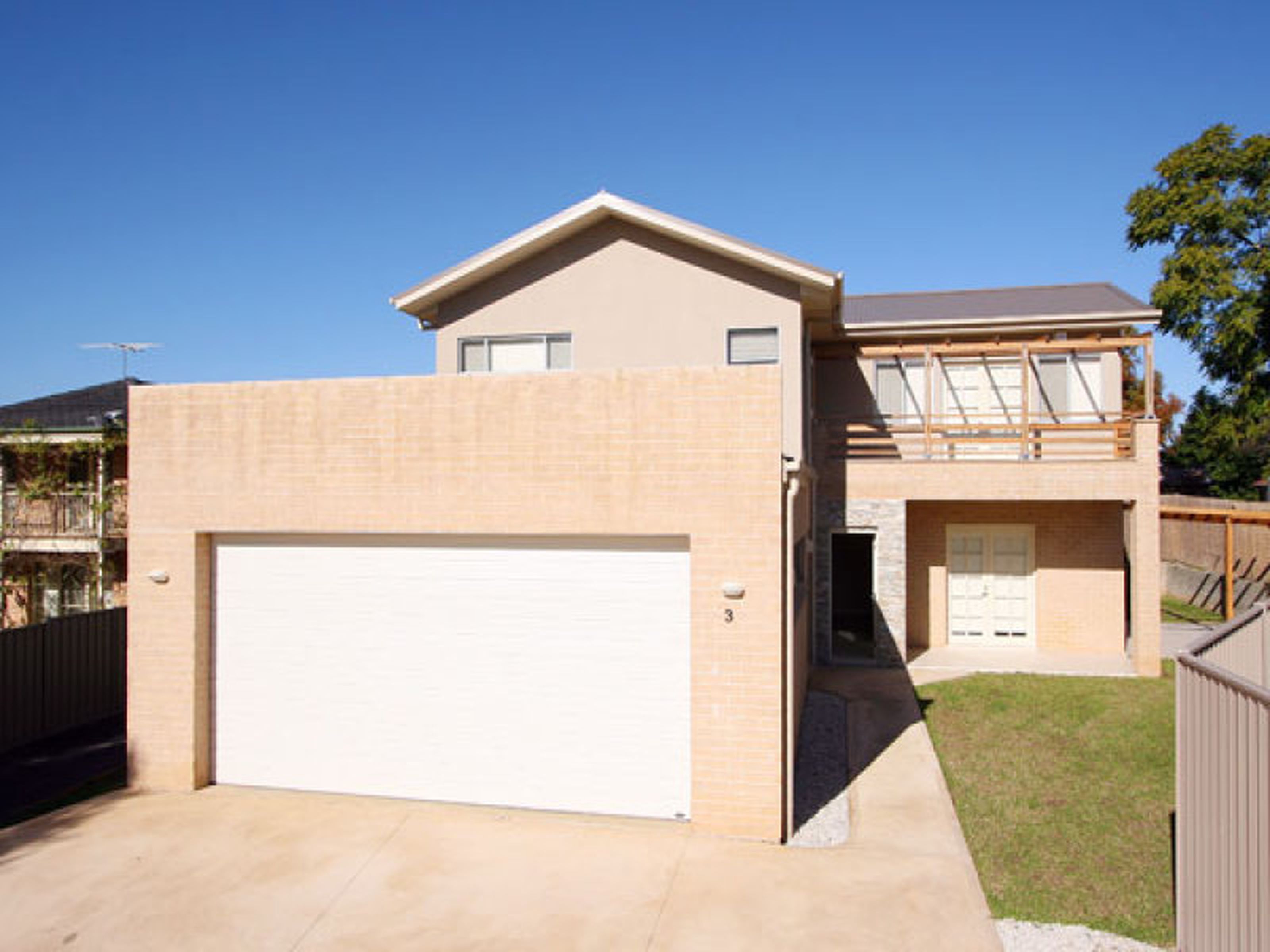 3 / 52 George Street, WINDSOR