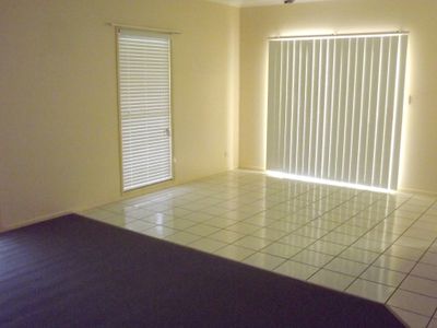 1 & 2 / 13 Eshelby Drive, Cannonvale