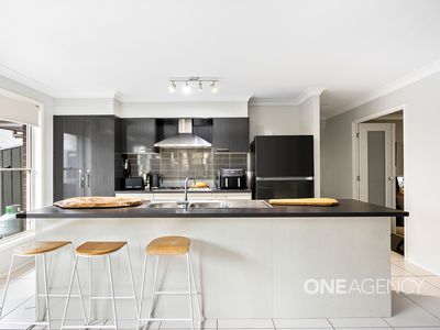 3 Cloverfield Place, Horsley