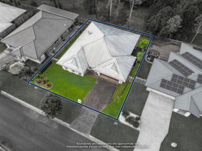 13 Moondani Drive, Gilston