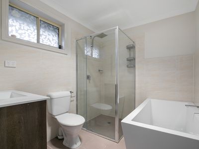 24 Nineteenth Avenue, Hoxton Park