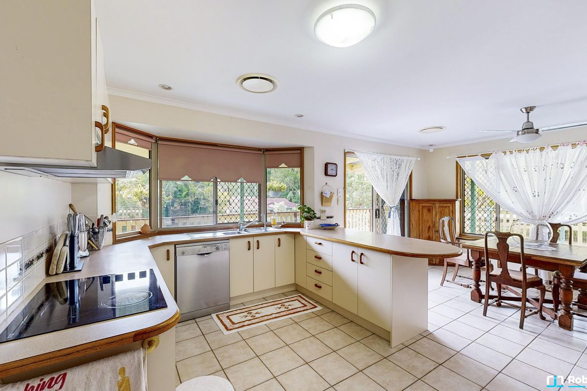2 Tinaroo Place, Tewantin