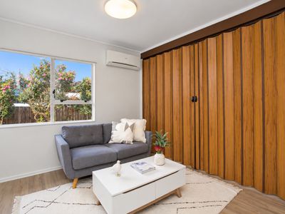 11 Makarini Street, Paraparaumu