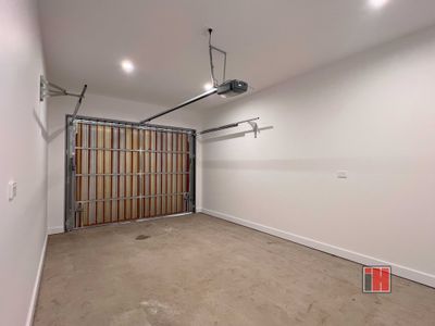 8A Norma Court, Avondale Heights