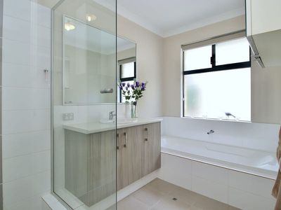 13 Icelandic Meander , Baldivis