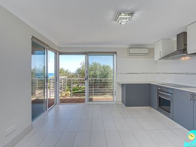 8 Knoll Rise, Yanchep