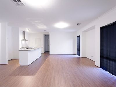 63 Ballycastle Loop, Canning Vale