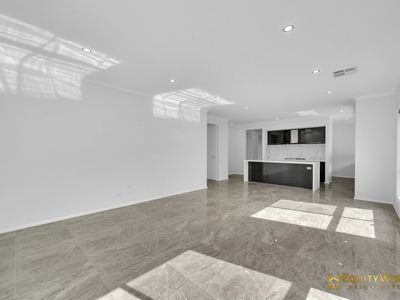 3 Akron Street, Manor Lakes