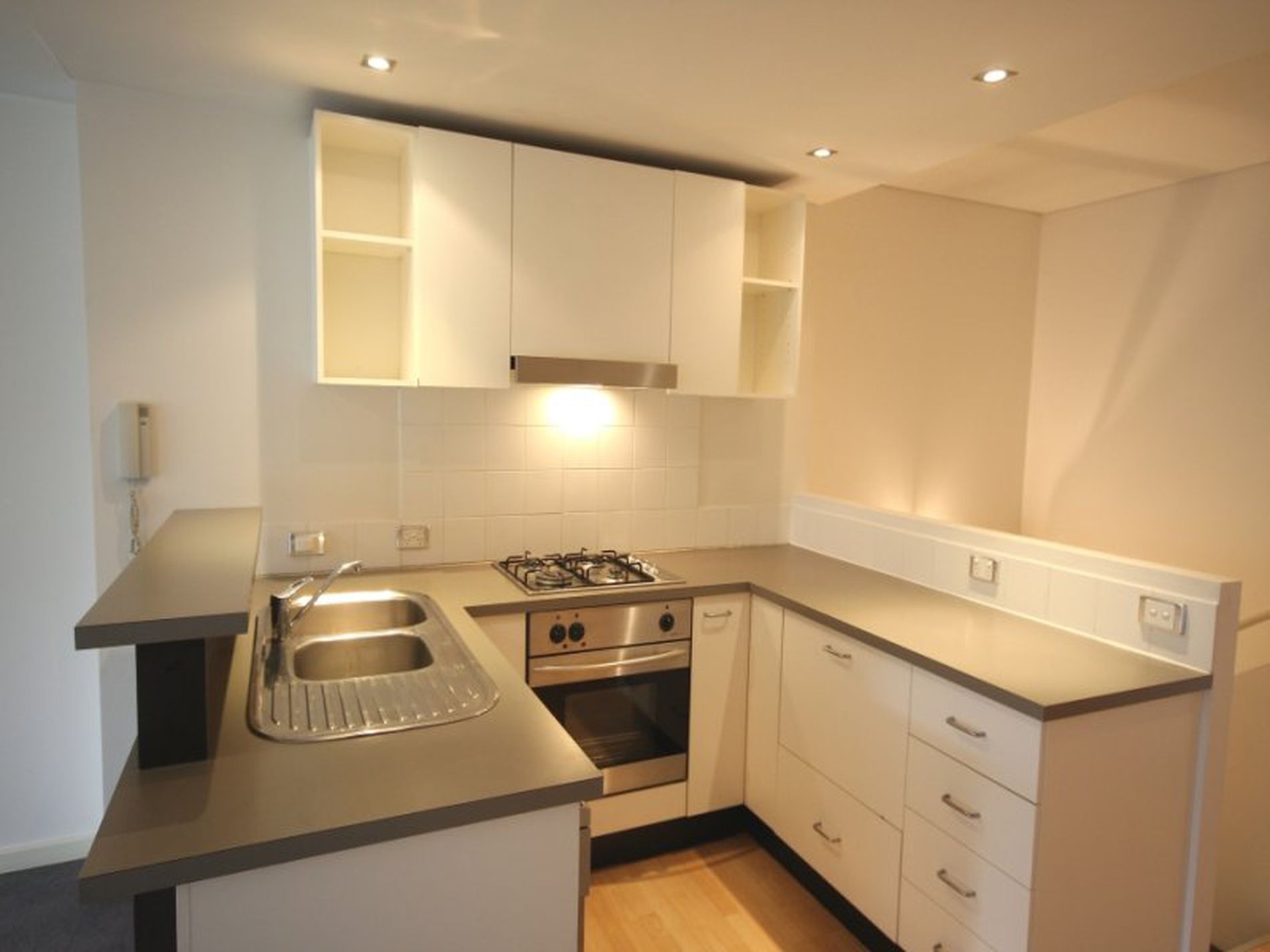 L10 / 274 Botany Road, Alexandria