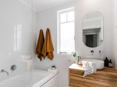 341 Margaret Street, Newtown