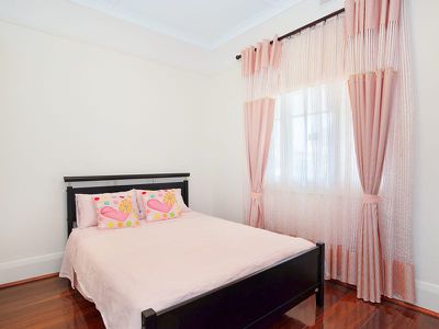 59 Avenue Road, Highgate