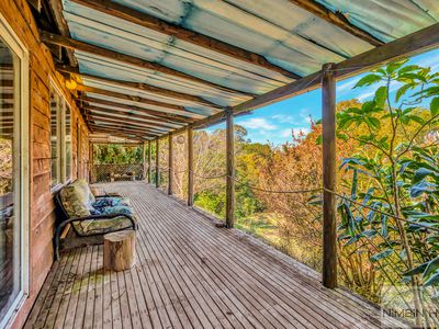 15a / 94 Symonds Road, Blue Knob