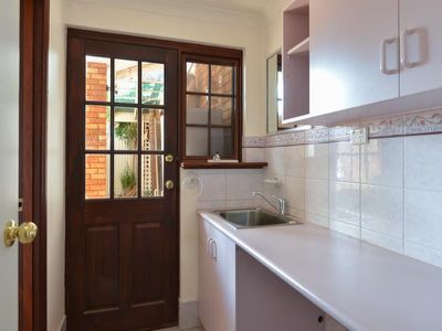 1 / 62 Varden Street, Piccadilly