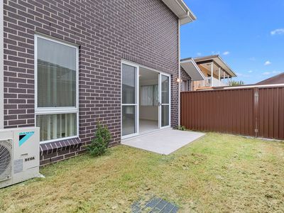 2 / 262 Newbridge Road, Moorebank