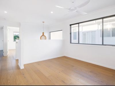 25 Harbour Rise, Hope Island