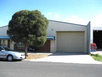 11 Sloss Street, Horsham