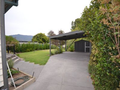 13 Simmonds Street , Mount Beauty