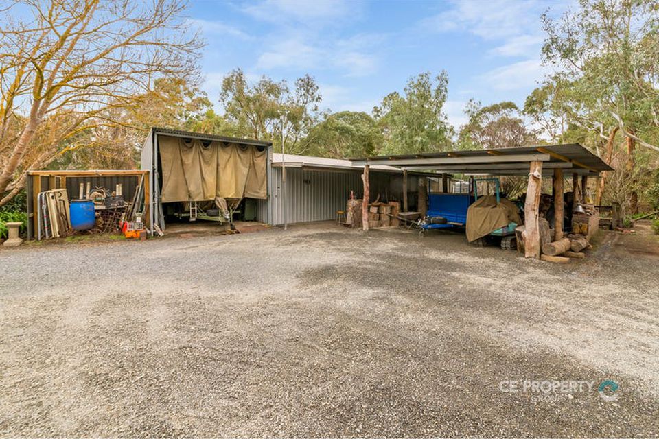 11 Cromer Road, Birdwood