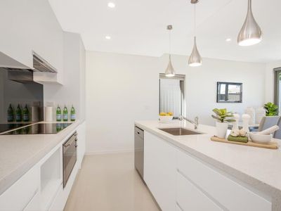 2 Mercer Crescent, Beverly Hills