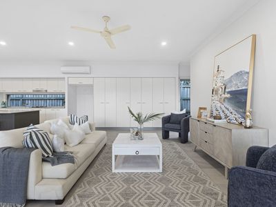 32 Macquarie Street, Wakerley