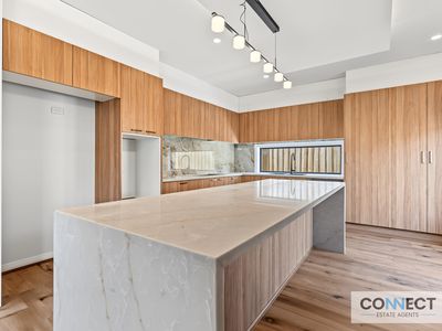 16 Mikado Way, Clyde
