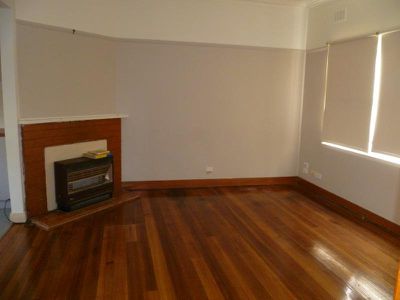 23 Churchill Avenue, Newtown