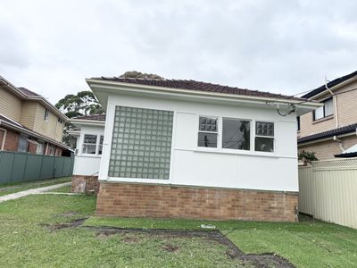 15 Gardinia Street, Beverly Hills